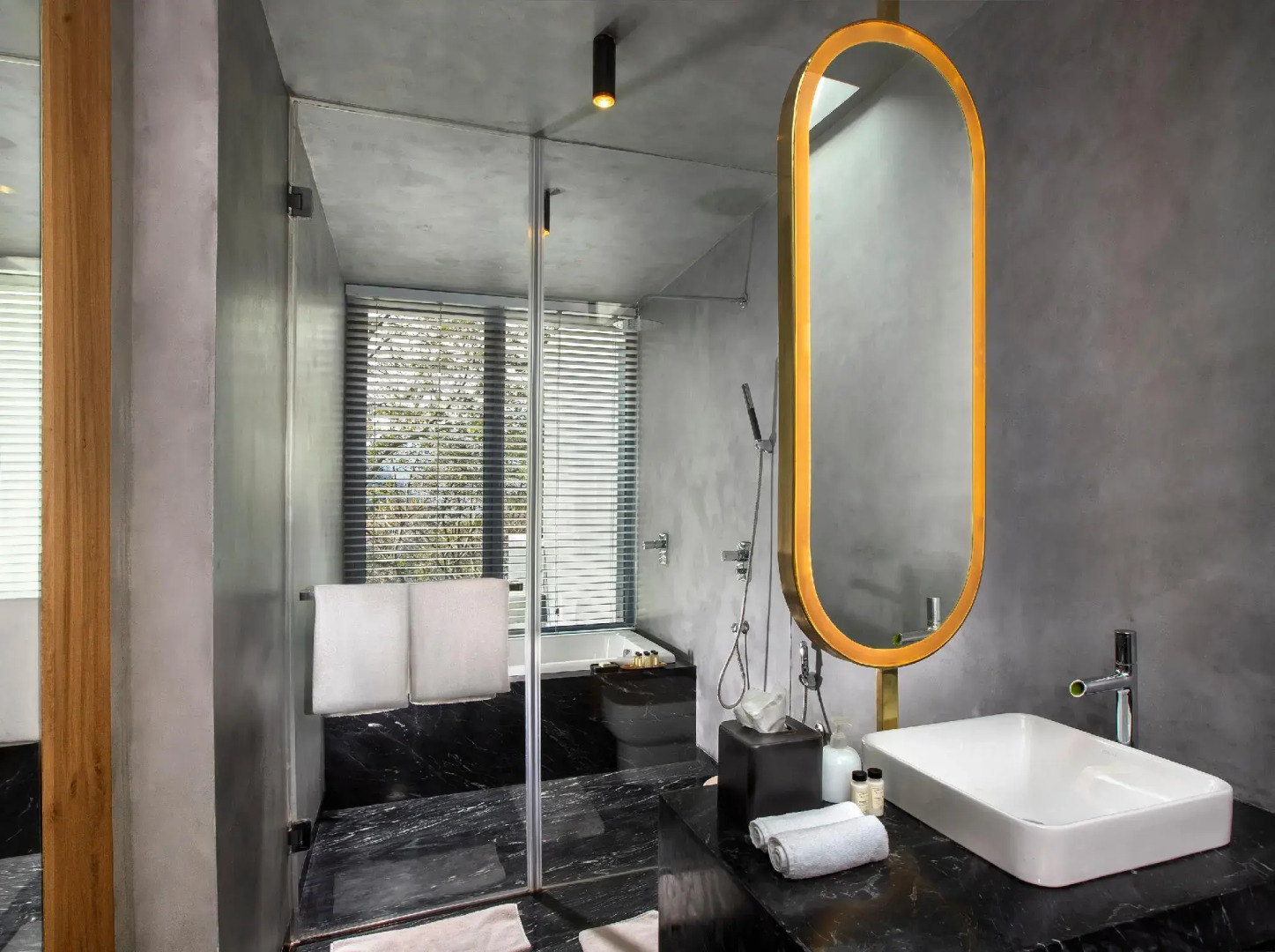 The Roseate Ganges Rishikesh