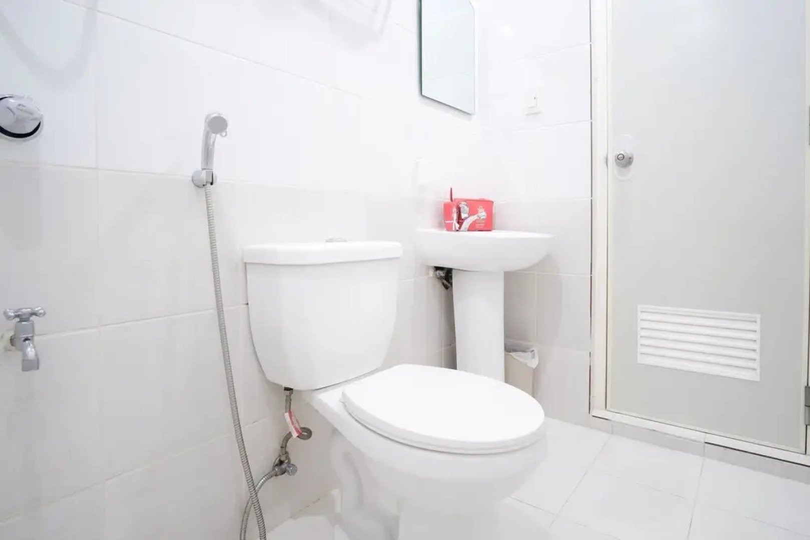 ZEN Rooms Libertad Railway Station