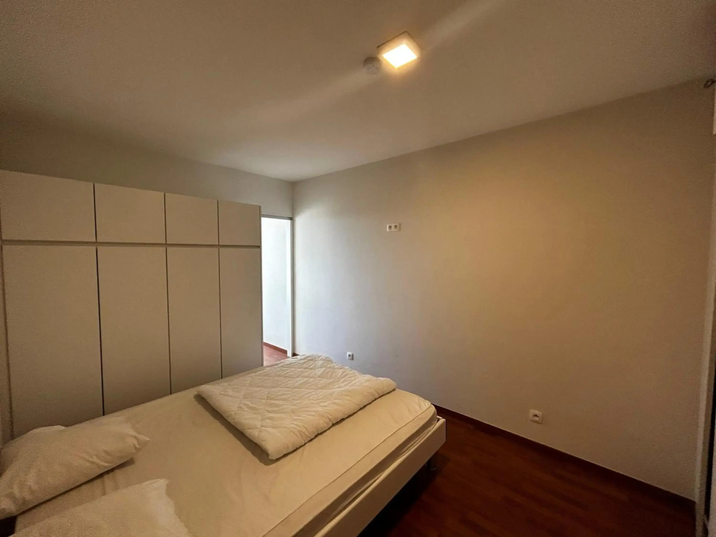 SEAVIEW very spacious apartment OOSTENDE - 10 p - Type Liège - superb seaview from the 7th floor - 2 bathrooms - beachfront