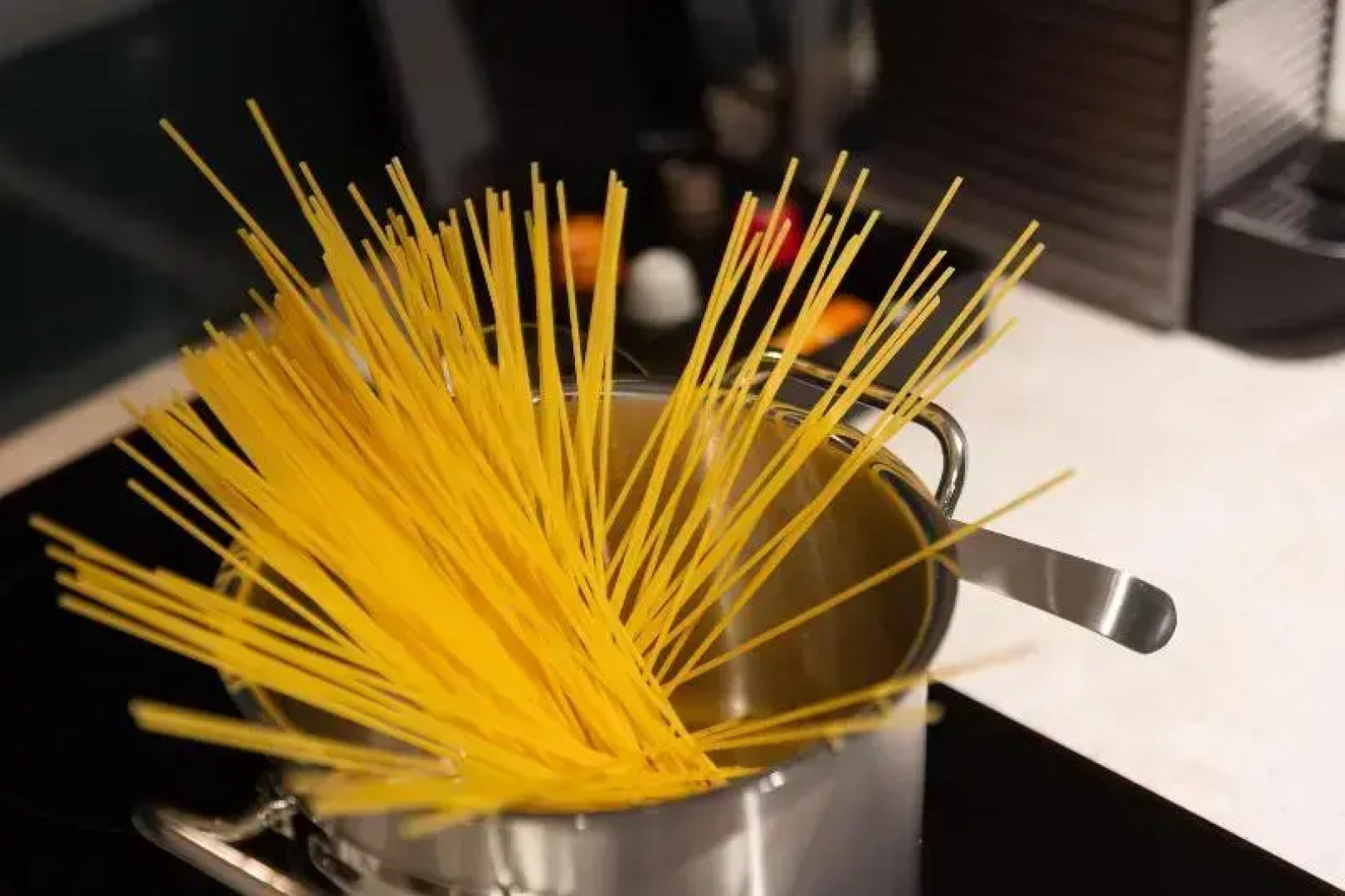 Stellaris Apartment Hotel