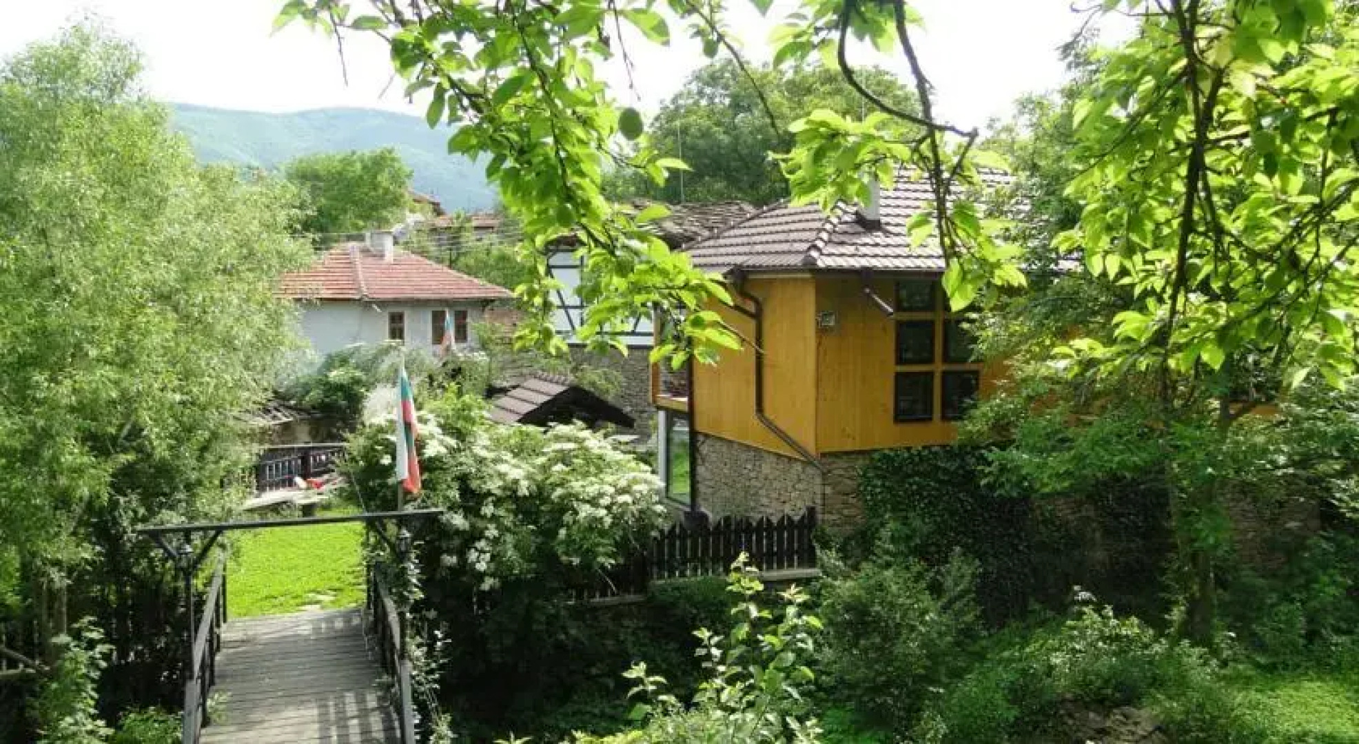 Countryside Houses Golets