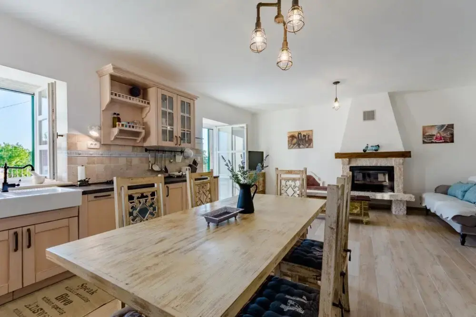 Holiday Home Rustic