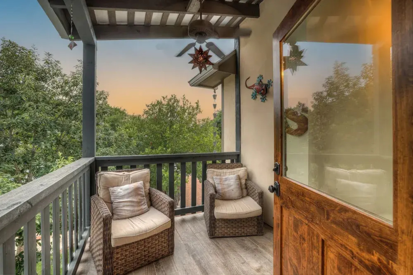 Luxury Craftsman Home With Hot Tub and Firepit - 1blk to Main