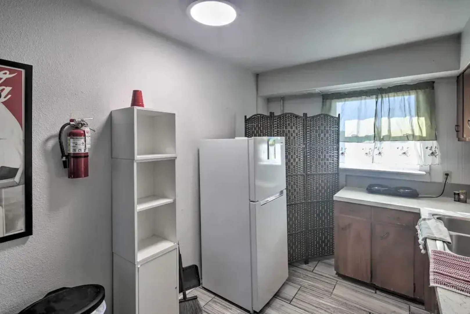 Kingman Apartment < 2 Miles to Route 66 Sign!