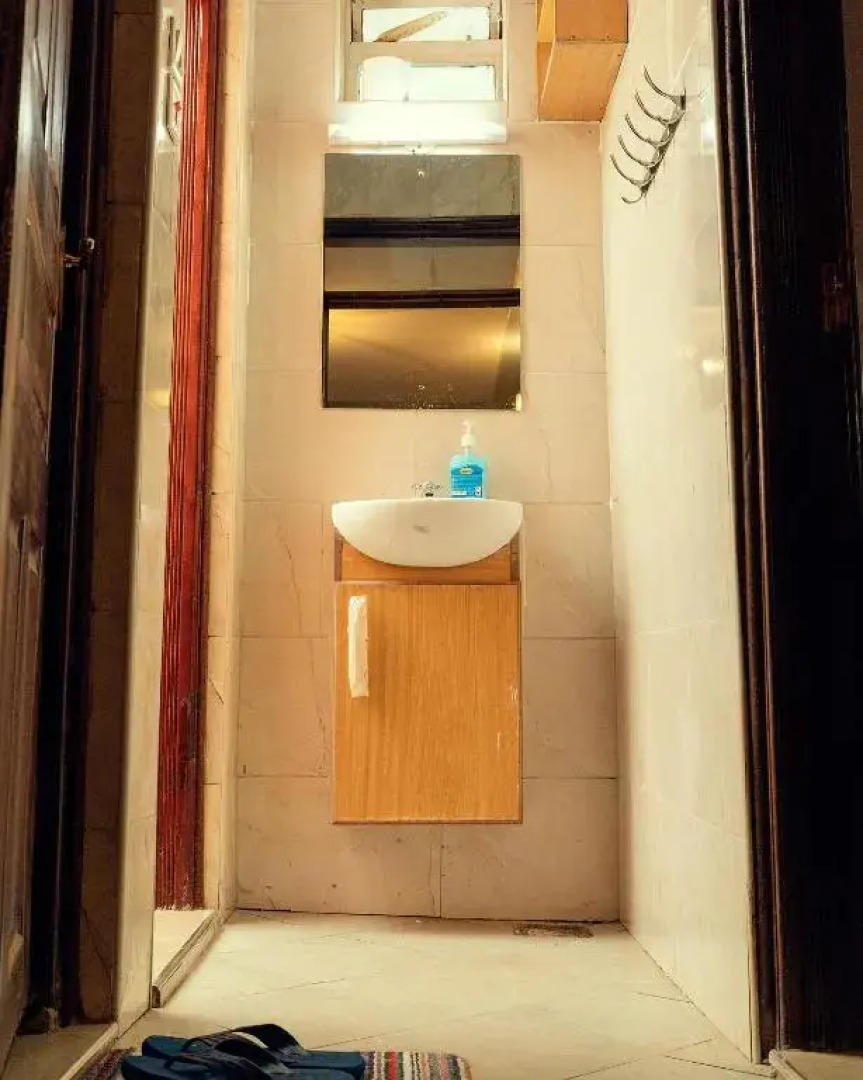 802 Deluxe , King-bed Luxury suite Ruiru , Eastern by pass