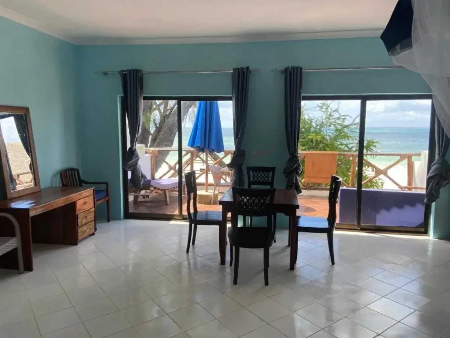 Kaure Sand Beach Lodge