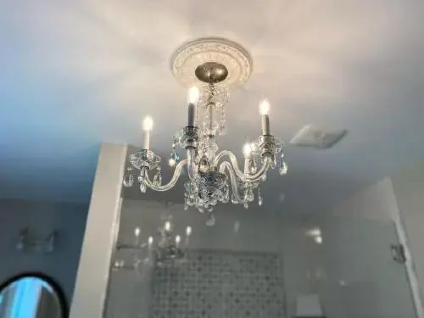 1823 Historic Rose Hill Inn