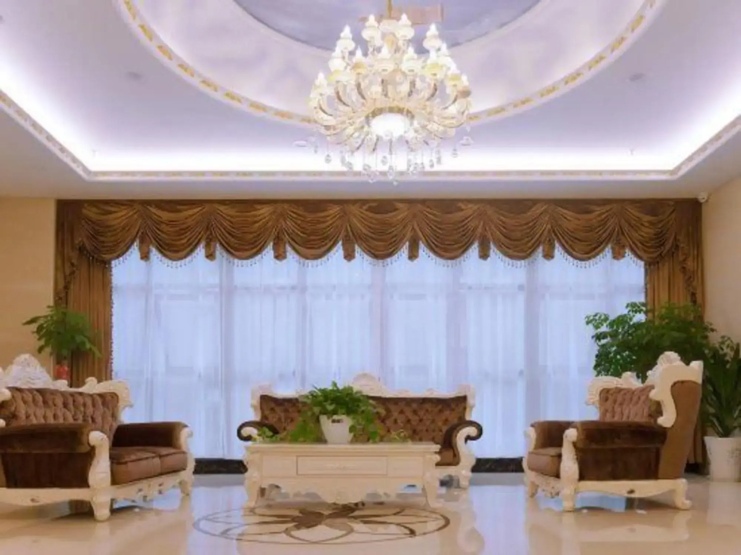 Tianyue Junlan Hotel