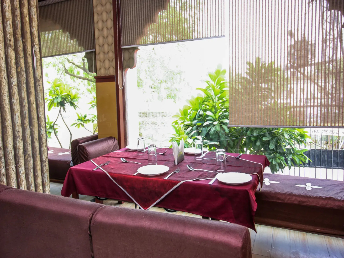 Mahal Rajwada Resort