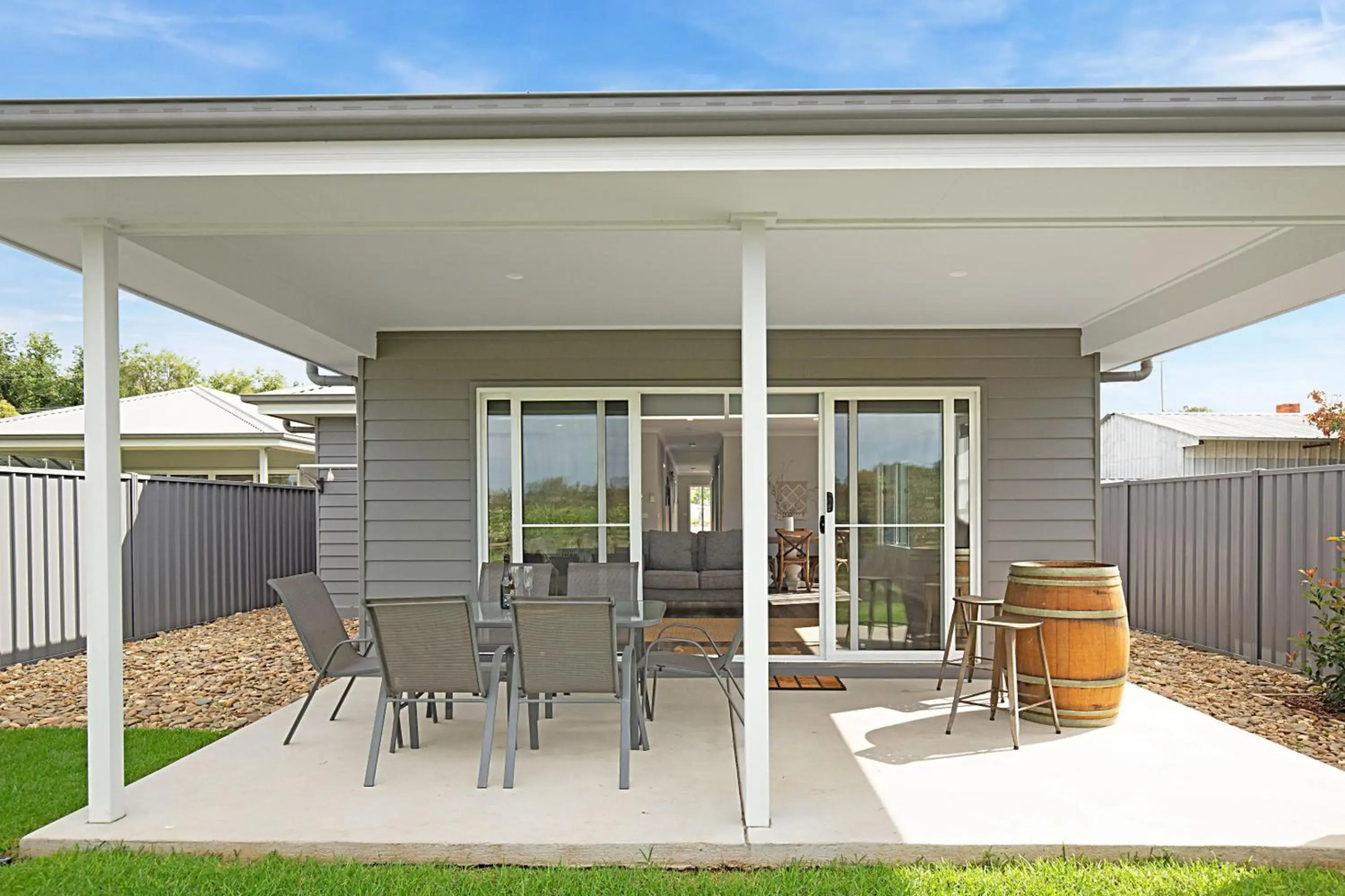 Milawa Vineyard Views - Guesthouse 1