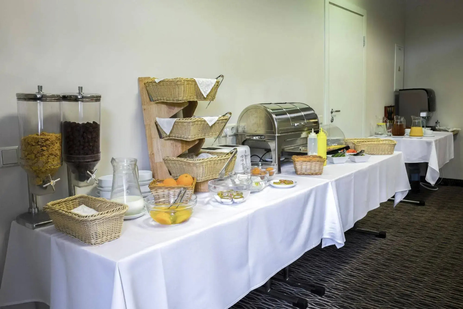 Отель Kaunas City