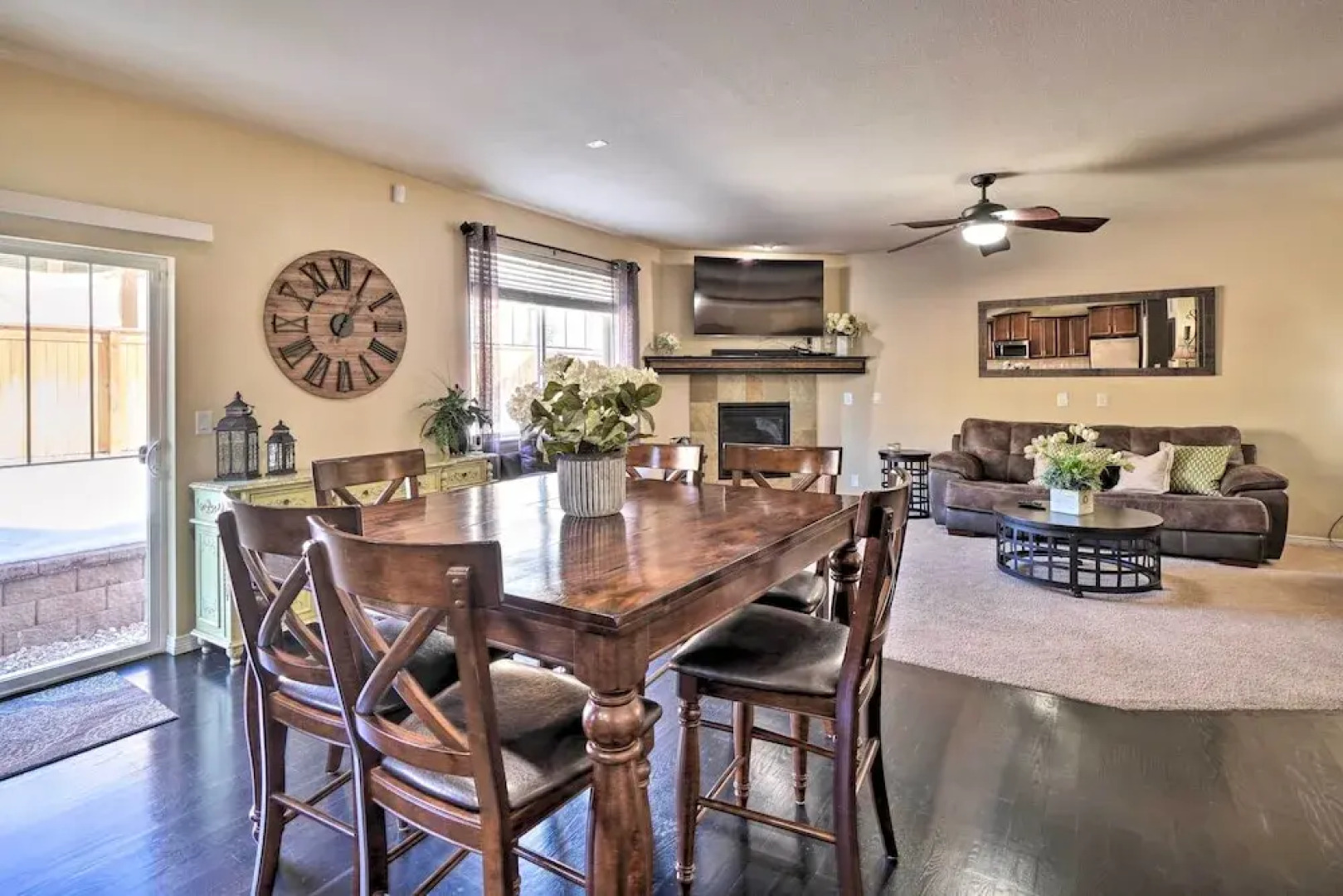 Pet-friendly Parker House Rental w/ Home Gym!