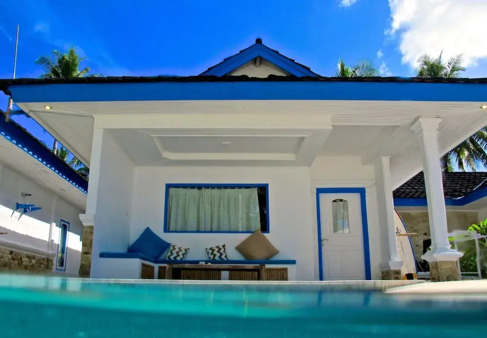 Hollow Tree's Resort