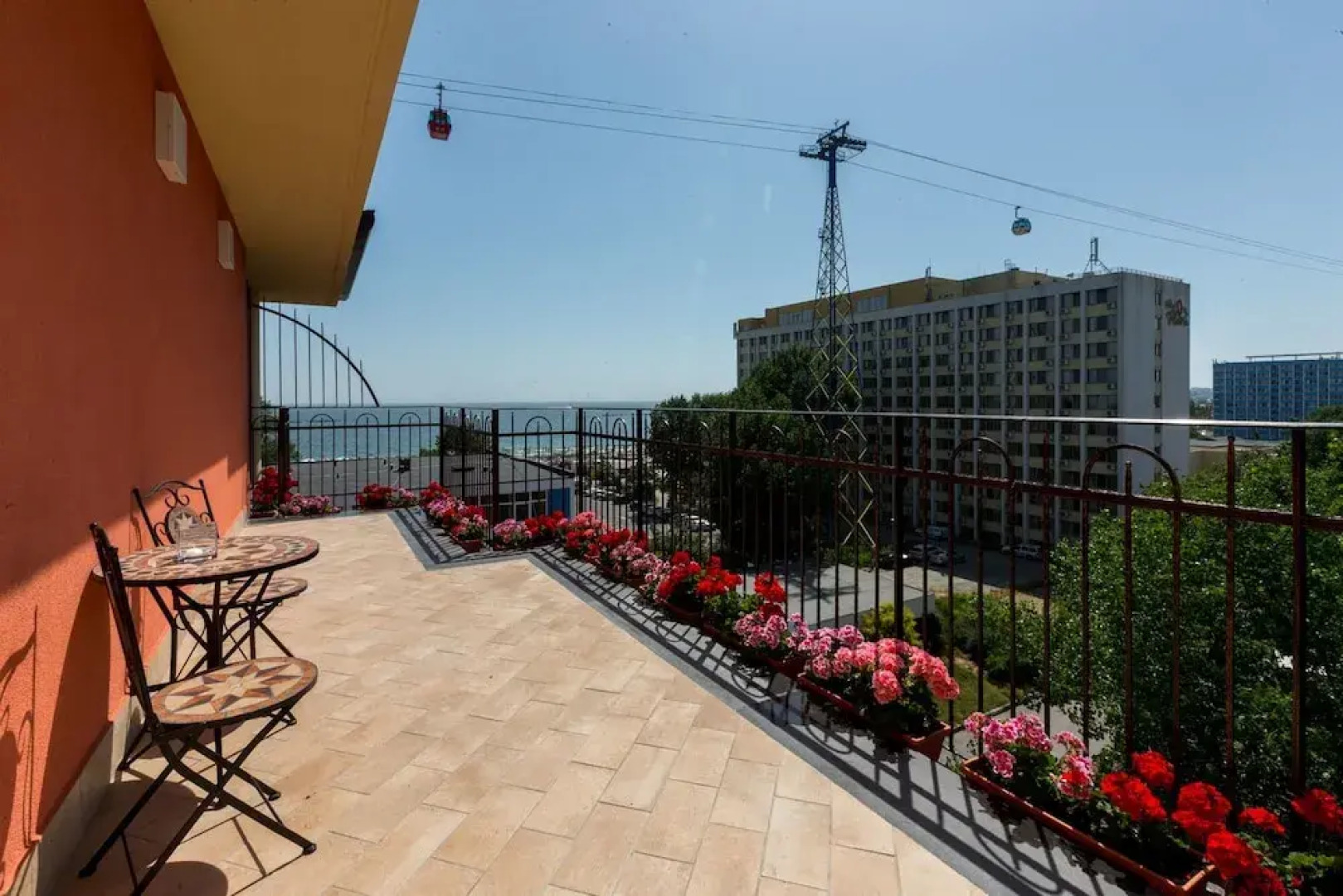 Aparthotel Luxury Ovidiu Mamaia