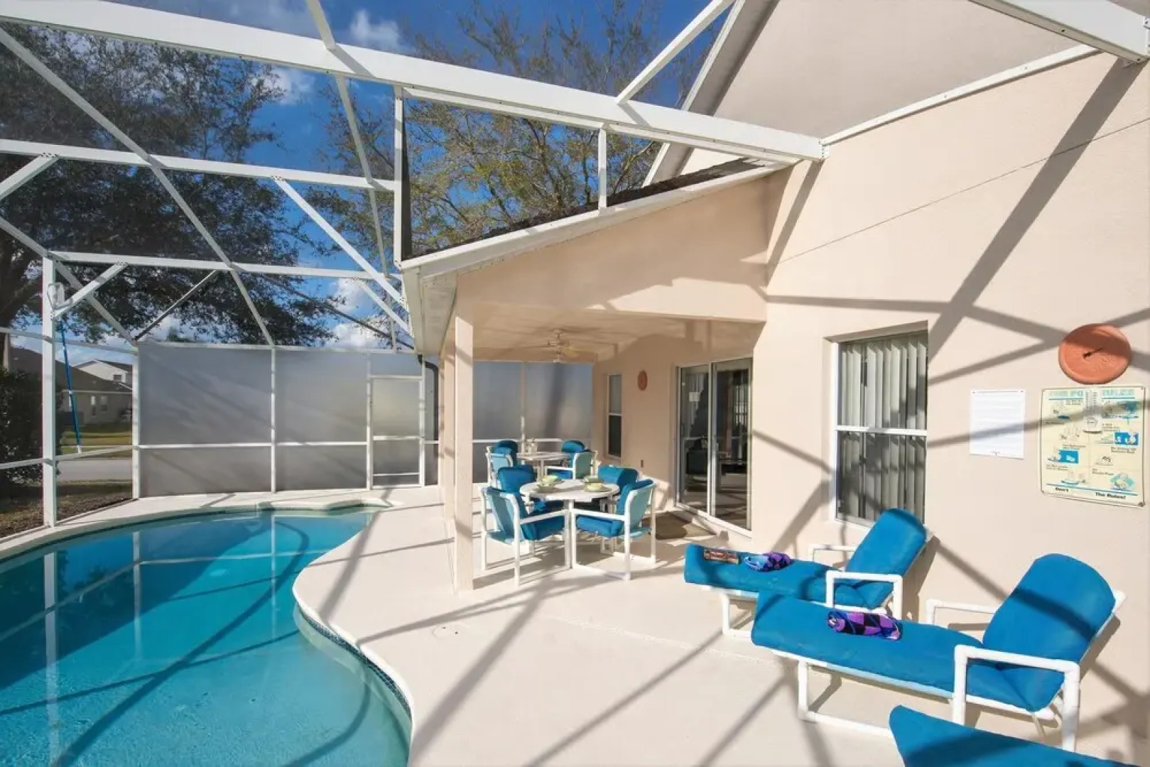 Hampton Lakes by Ellis Exclusive Villas