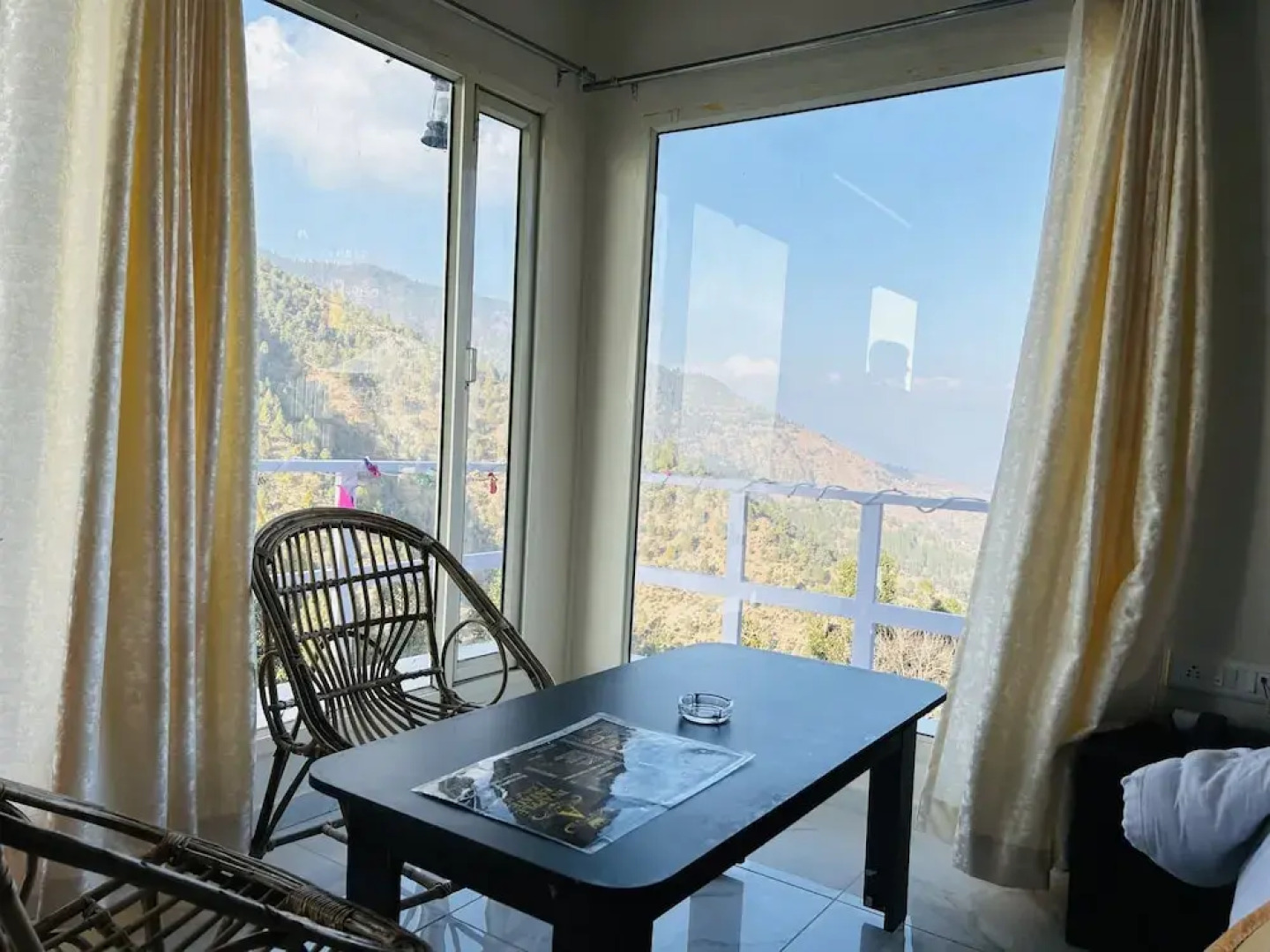 In Apple Estate Kanatal