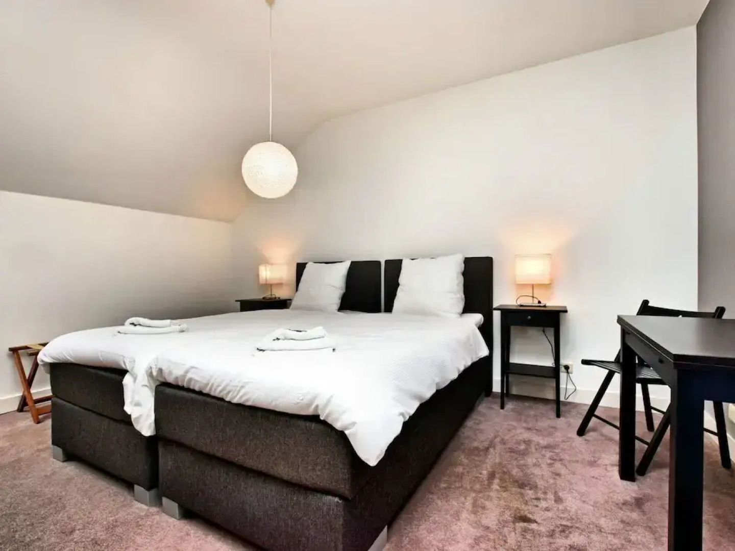 Cottage on the Banks of the Ourthe in Durbuy