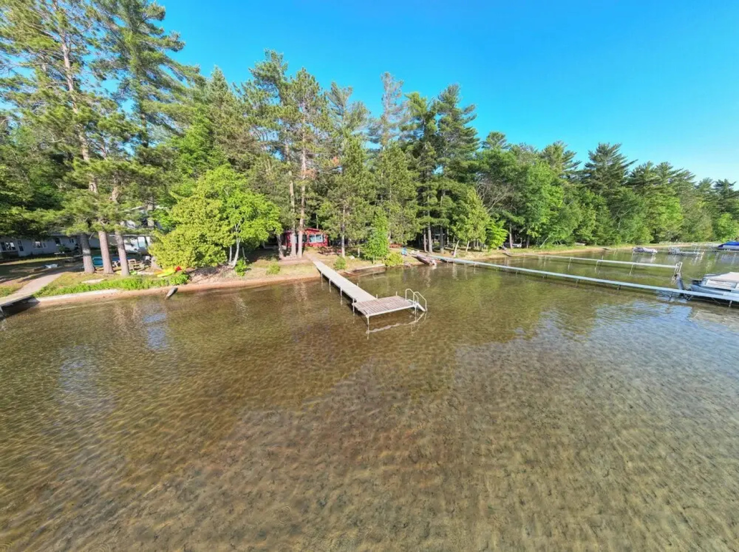 Higgins Lake House w/ Swimming Dock!