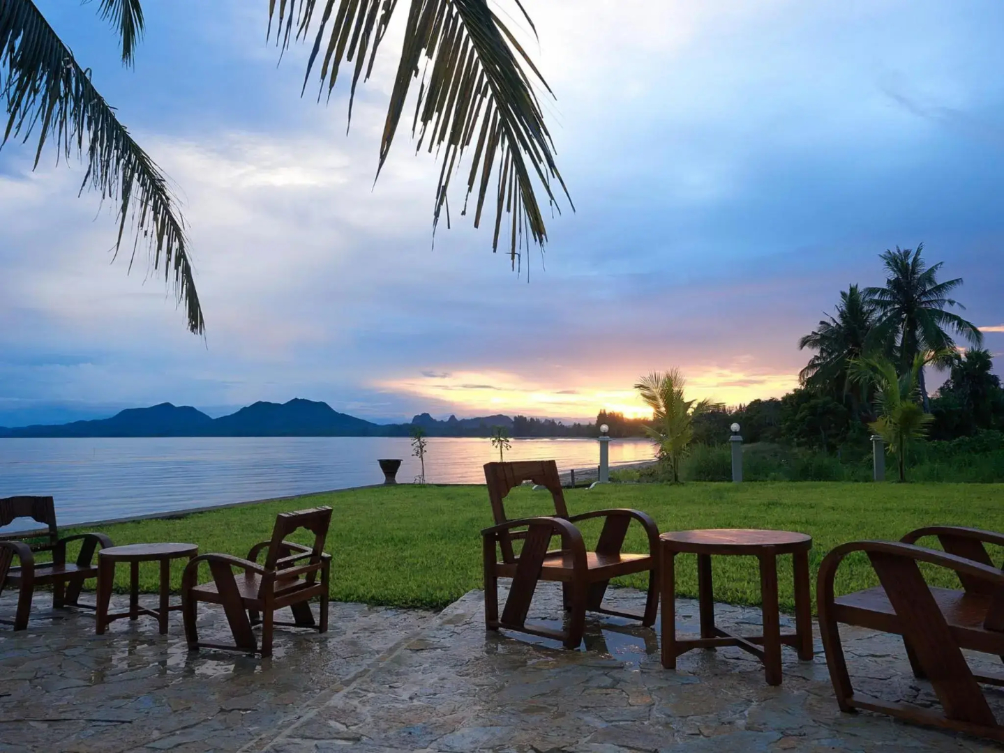 Sara Beachfront Boutique Resort