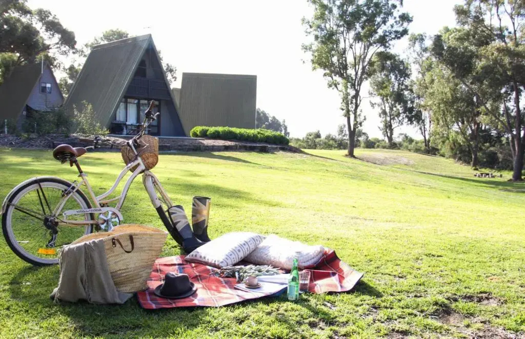 Esperance Chalet Village