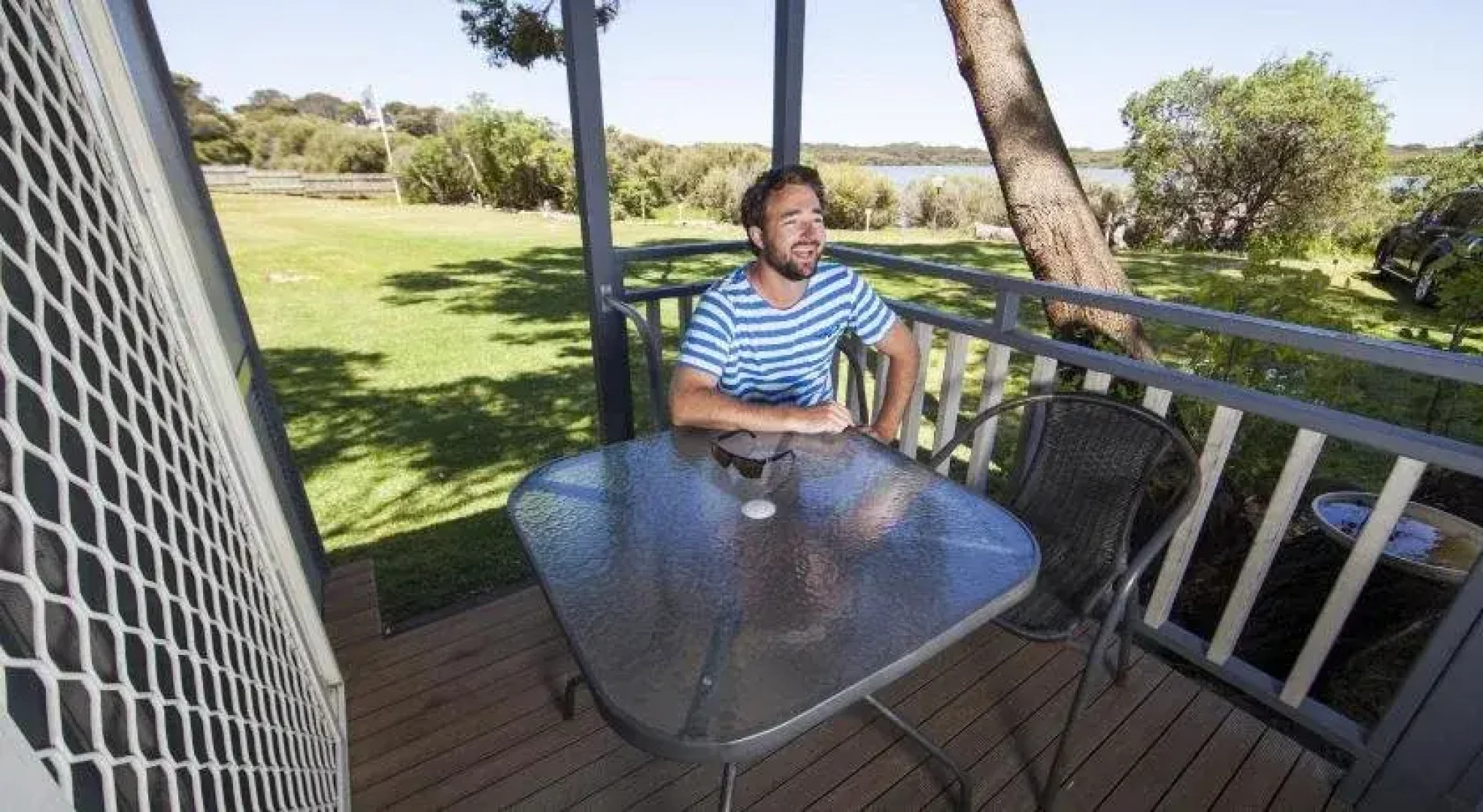 Lakeside Tourist Park