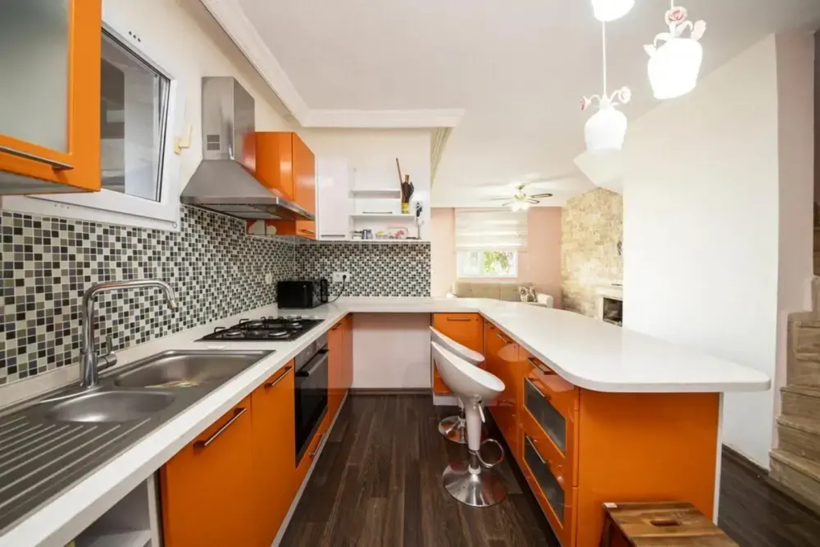 House With Amazing Sea View and Pool in Gumusluk