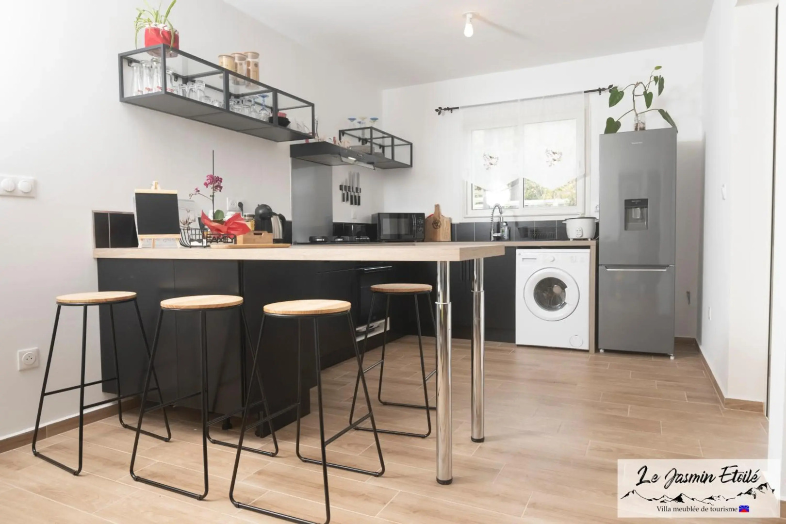 Meublé de tourisme " Le Jasmin Étoilé"- Hell-Bourg - SALAZIE