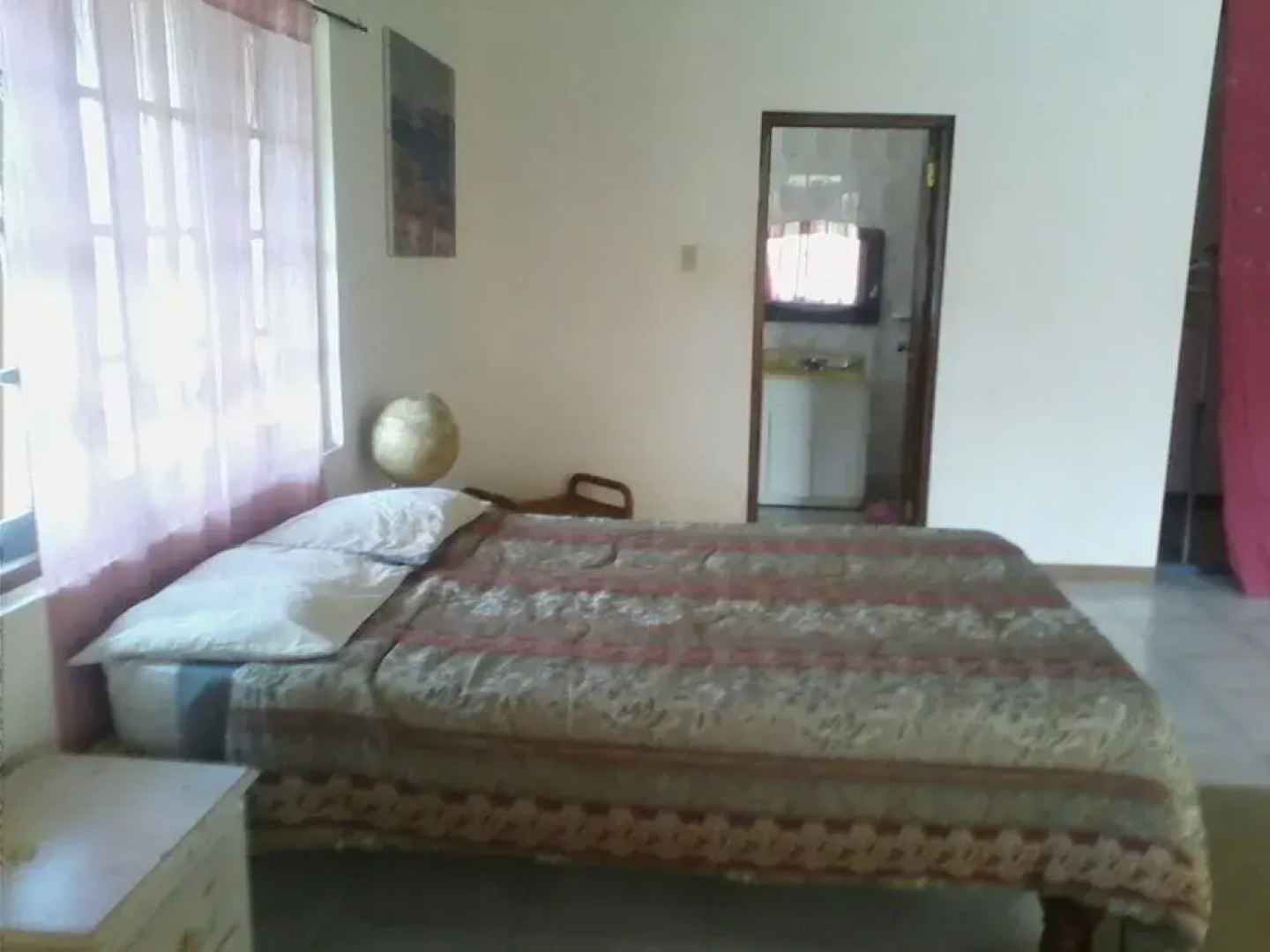 Dolphin Bay Yoga Guest House