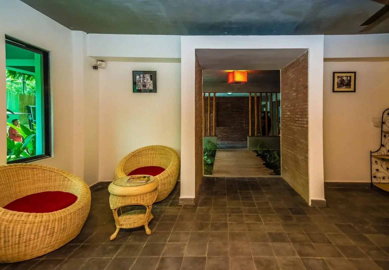 Diamond Palace Resort & Sky Bar