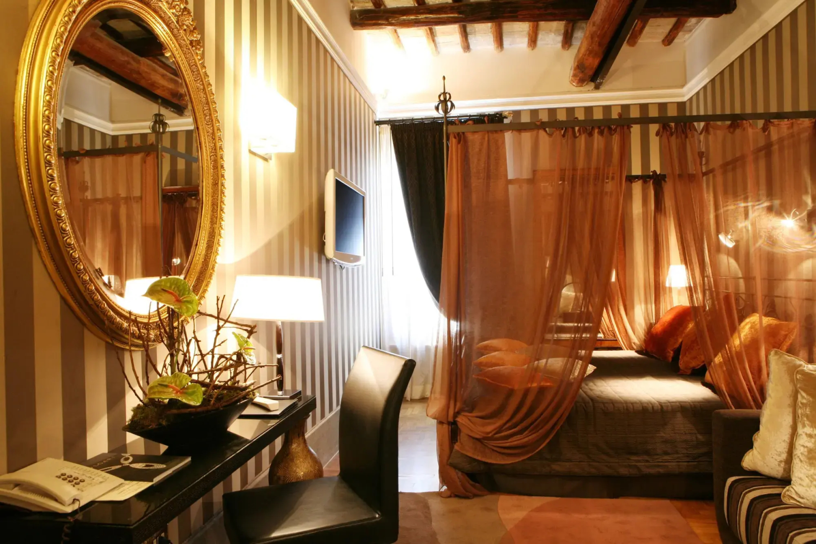 The Inn at the Spanish Steps
