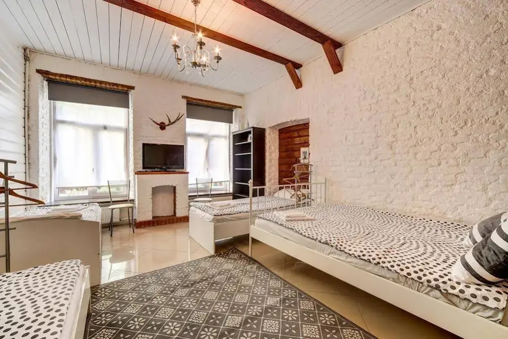 Avrora apartments Malaya Morskaya 16