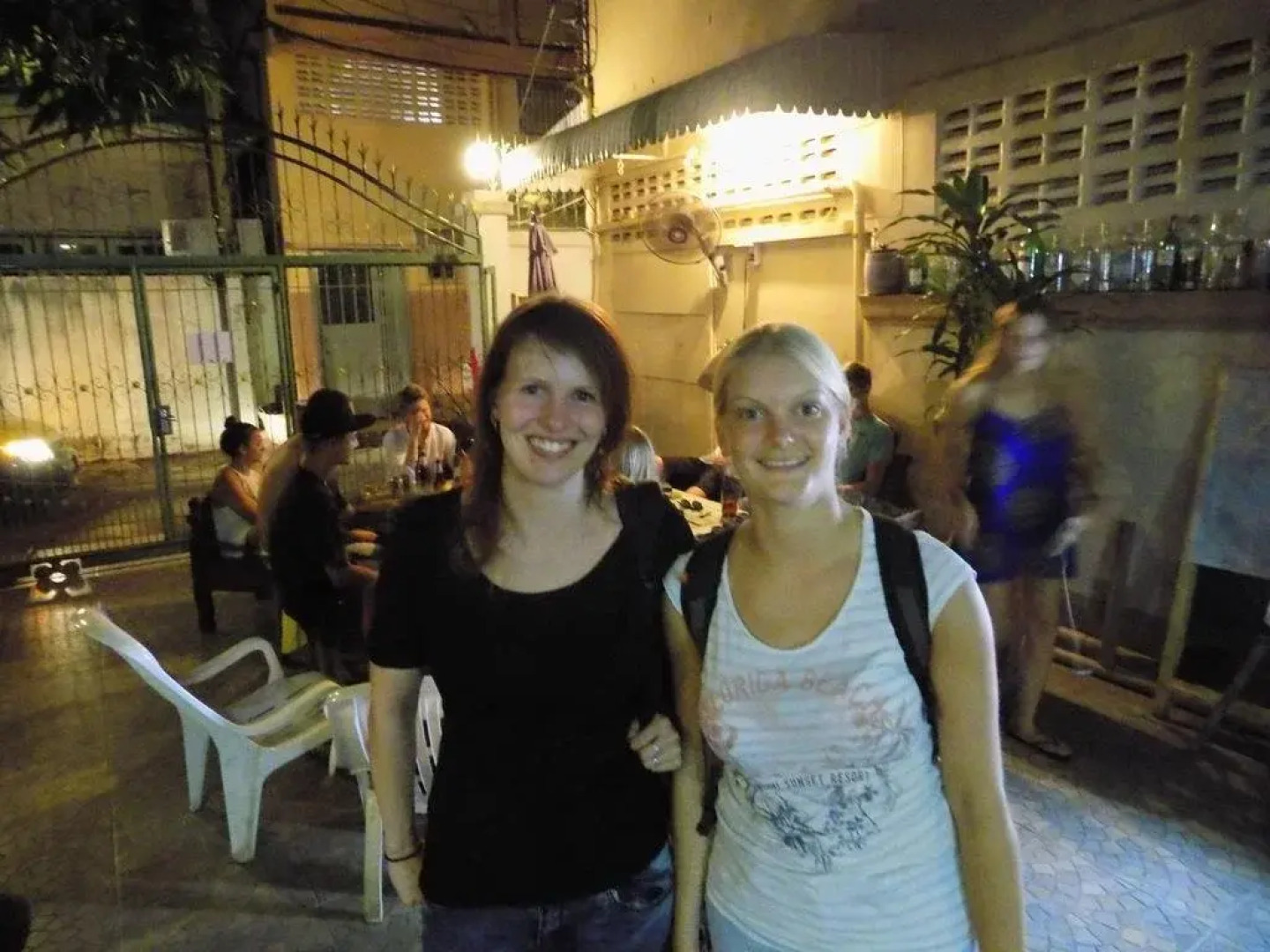 The Oasis Hostel - Adults Only