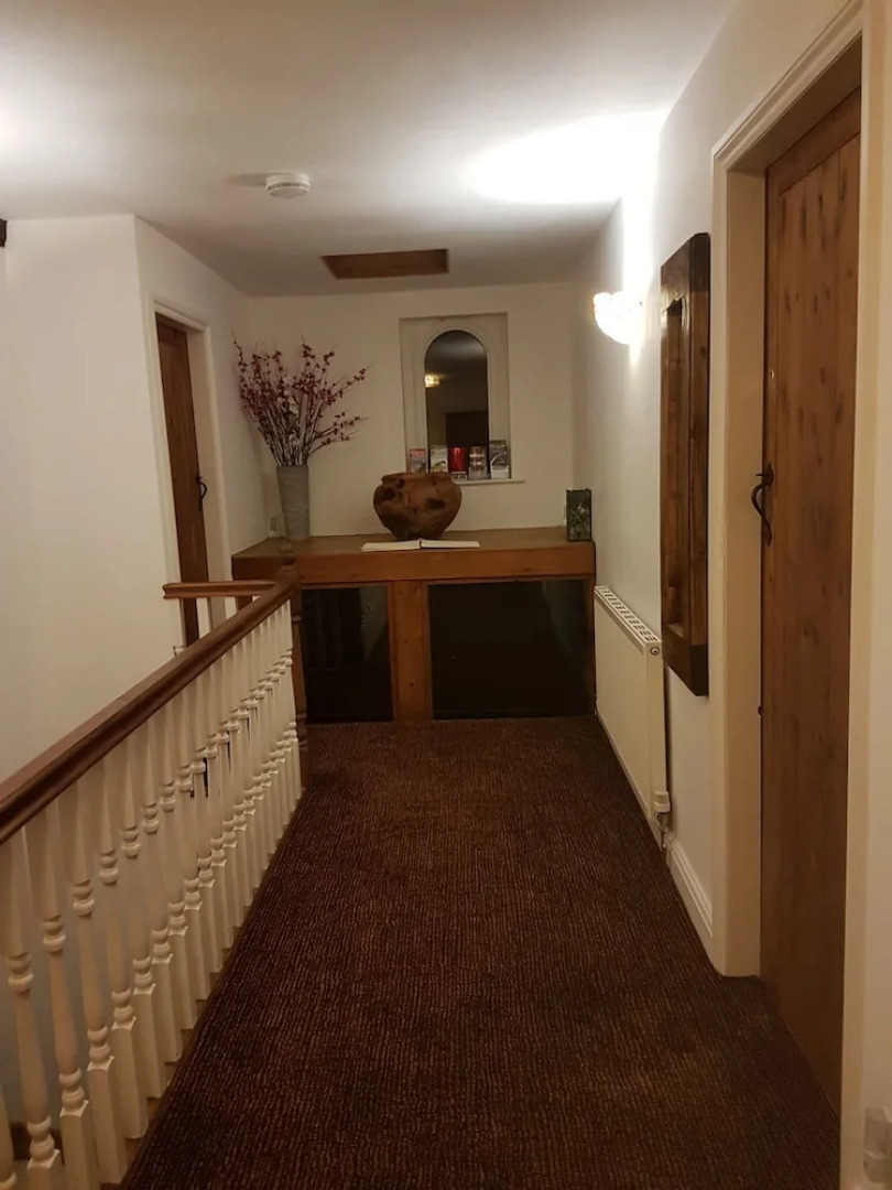 Large Luxury Self-Catering Barn