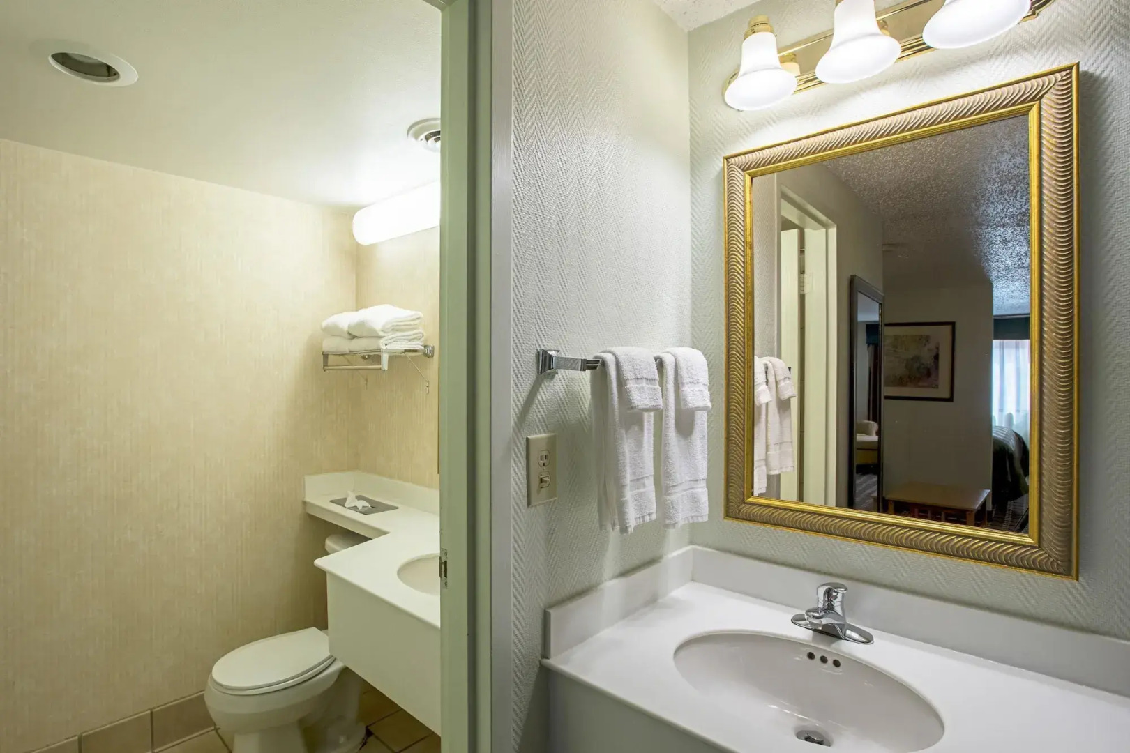 Quality Inn & Suites Council Bluffs - Omaha East
