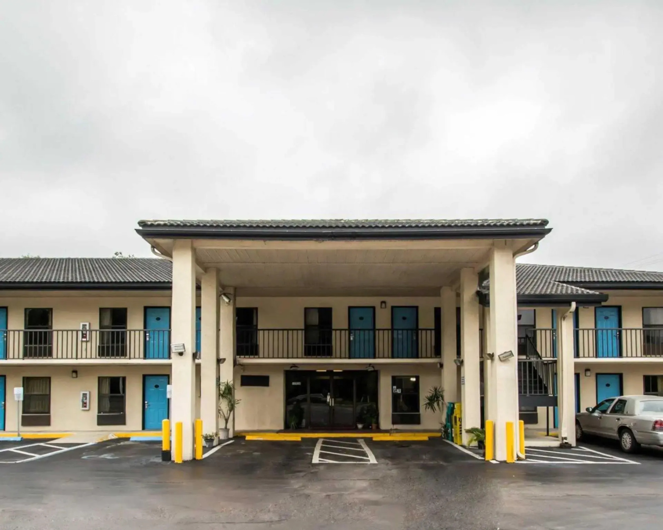 Alachua Inn