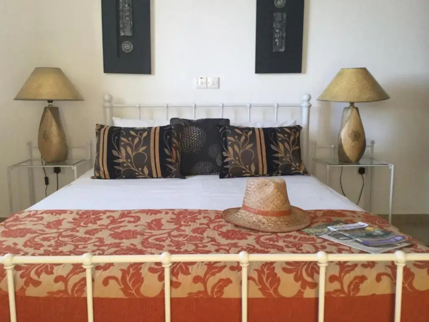 Unique private villa, sea views, total privacy, 25 mins from Paphos