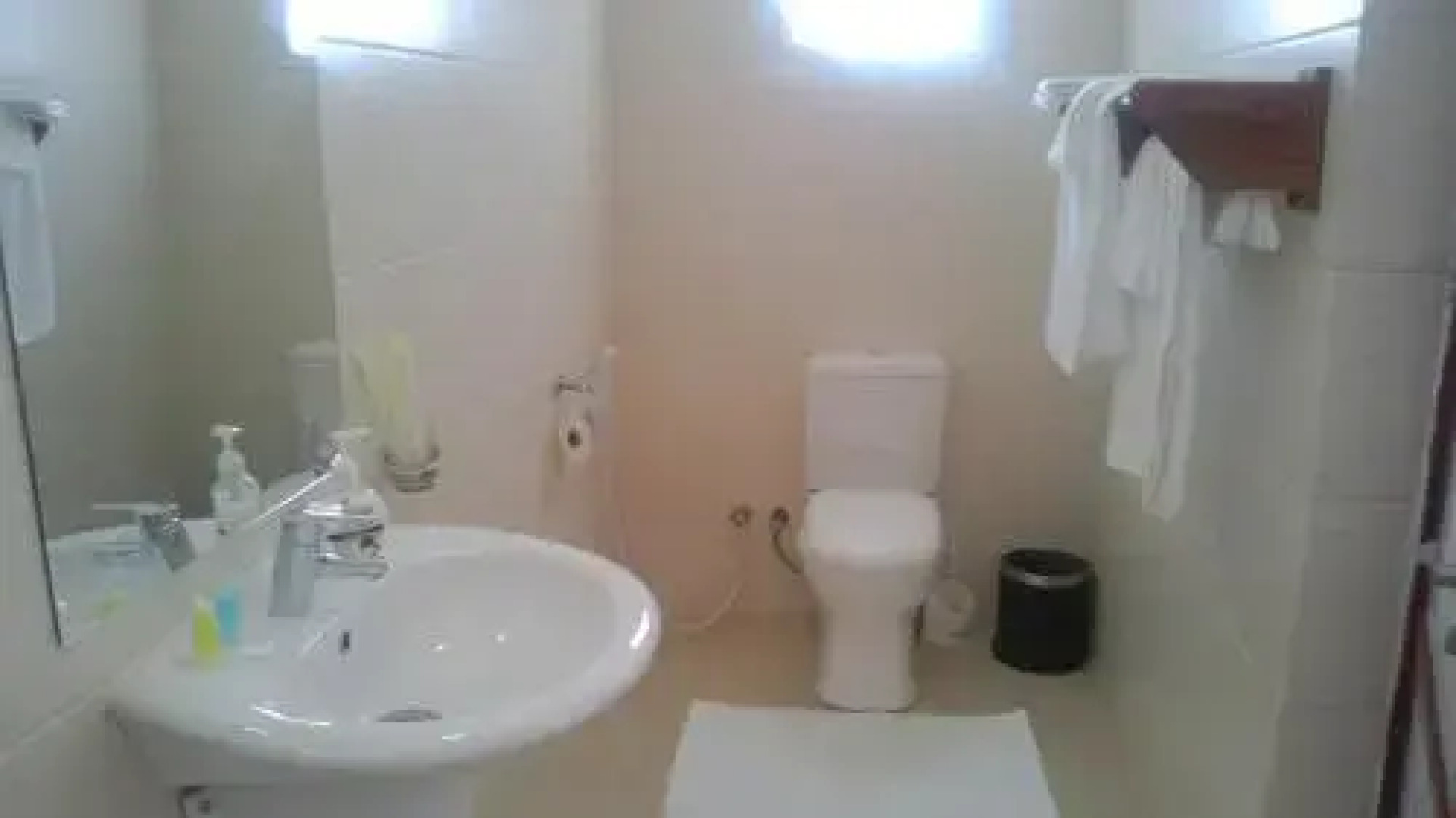 Blue Bay Hotel Majunga