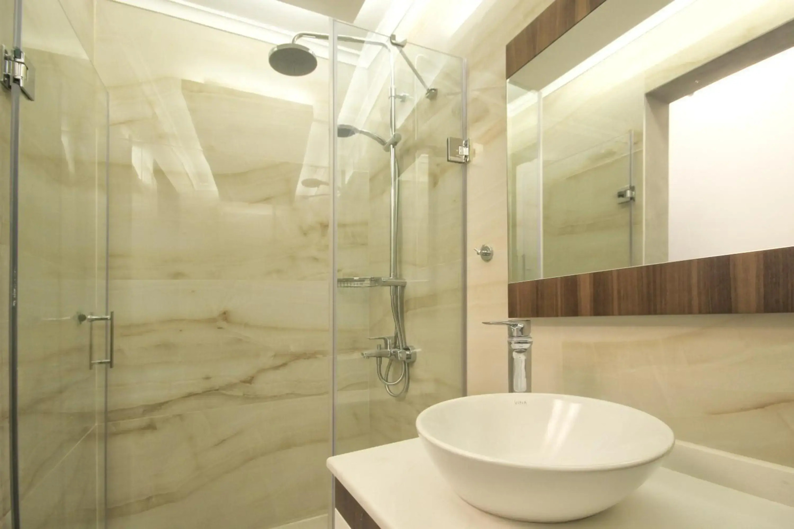 Delight Deluxe Aparts