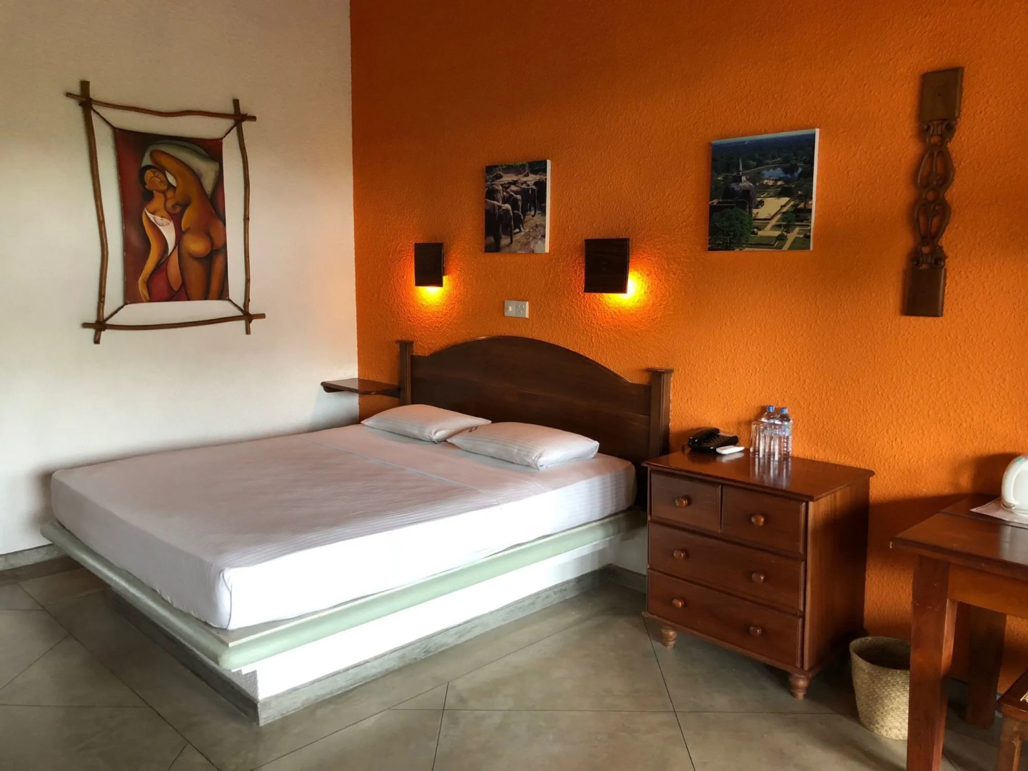 Wunderbar Beach Hotel