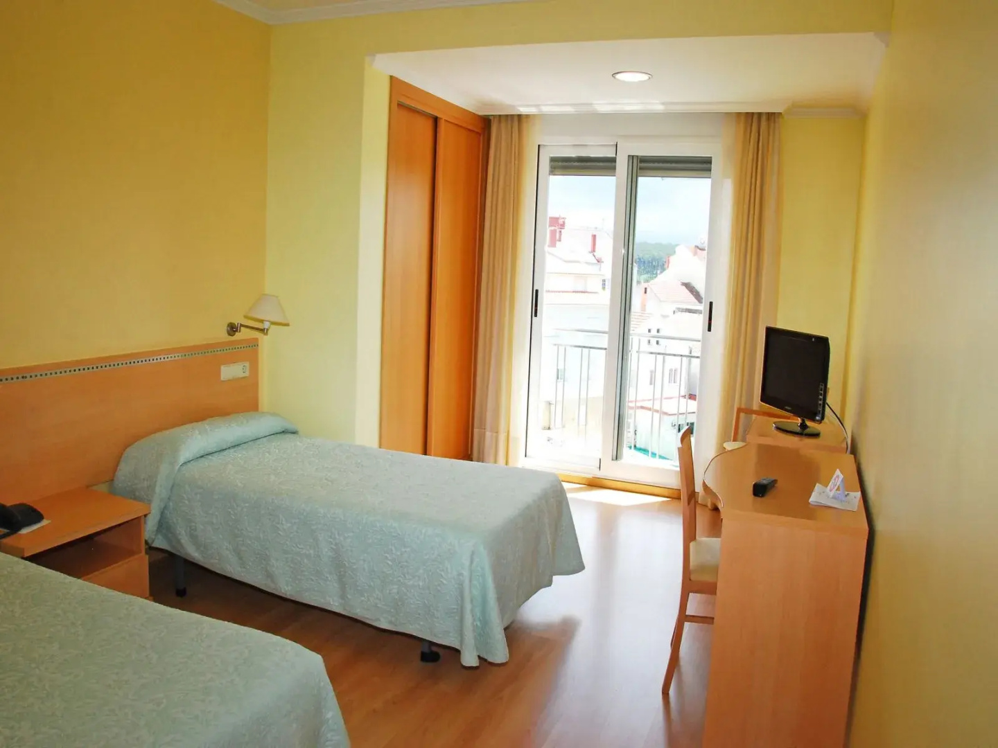 Nuevo Villa Juanita Hotel
