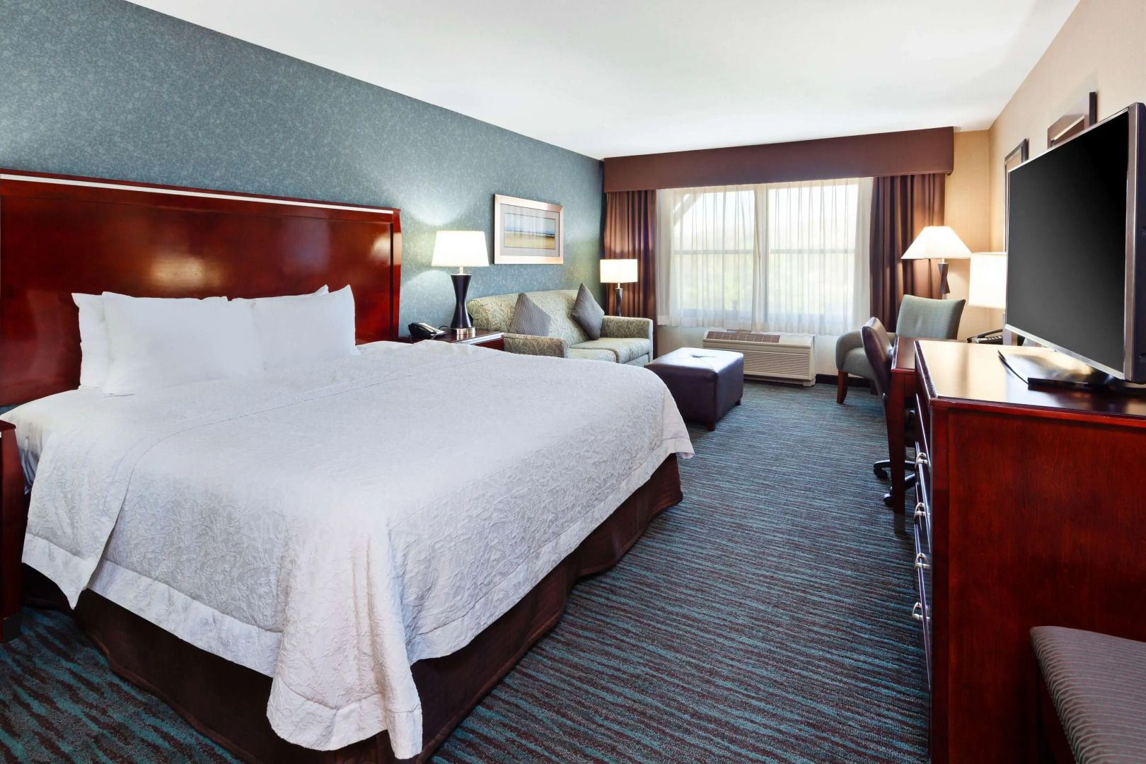 Hampton Inn & Suites Agoura Hills