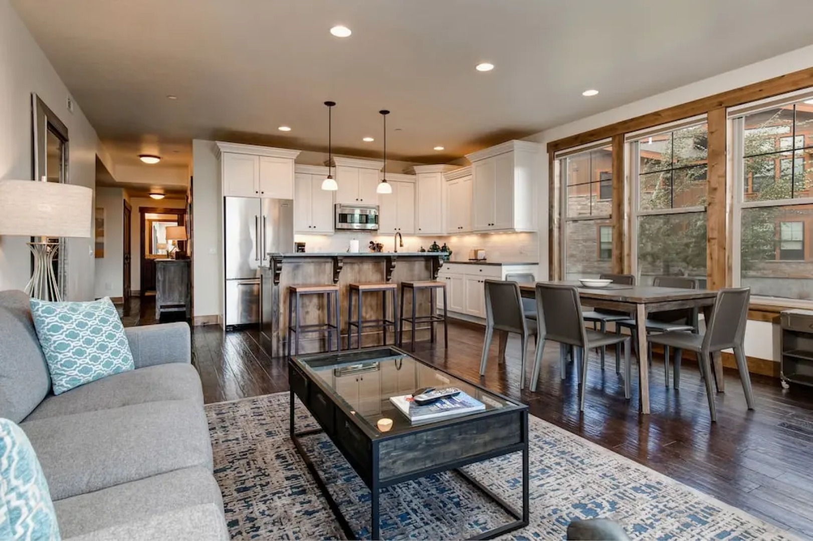 9855 N Vista Drive Condo Unit 101