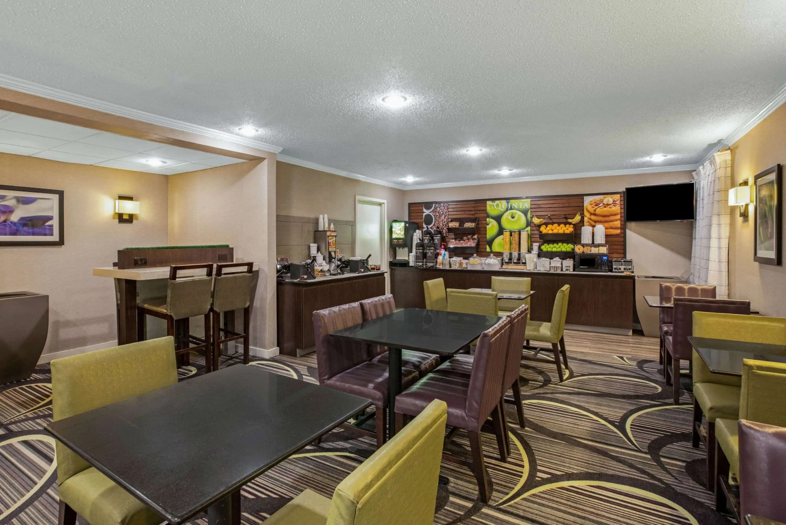 La Quinta Inn & Suites by Wyndham N Little Rock-McCain Mall