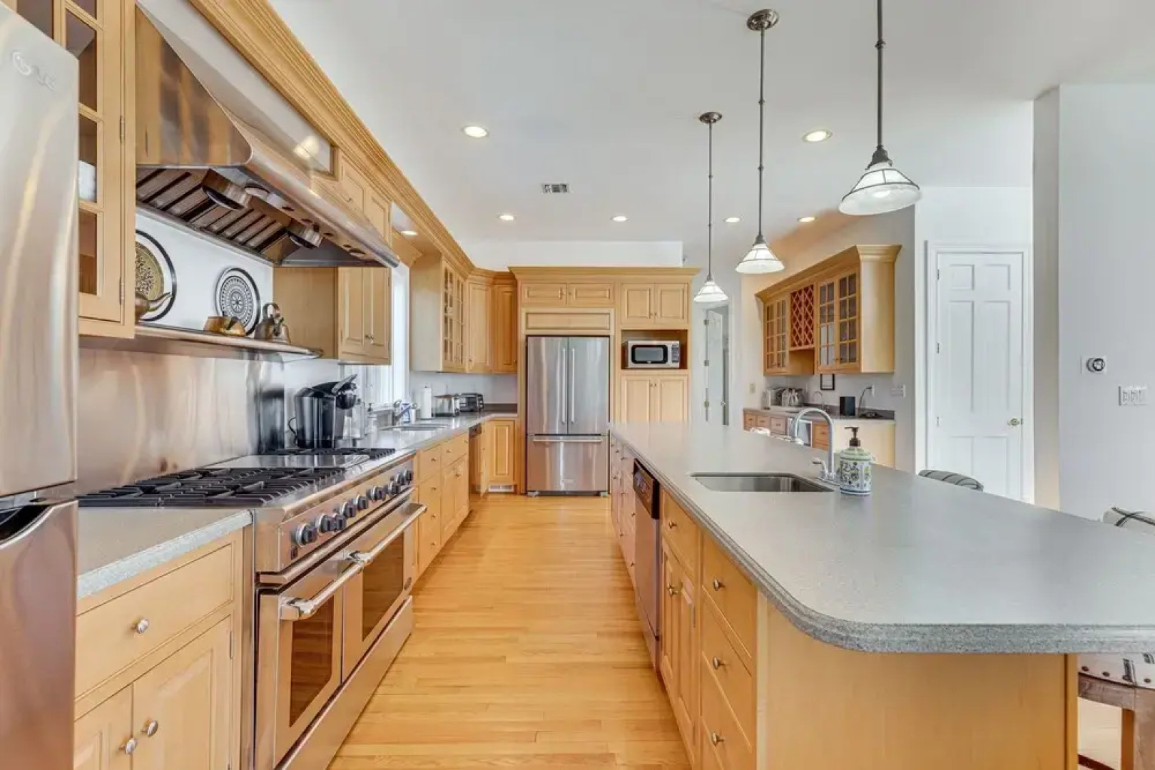 Hamptons Home Near Beaches w/ Pool & Water Views!