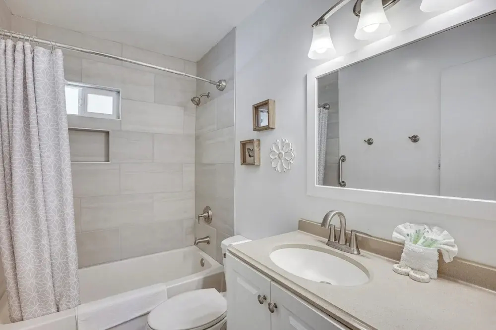 2 Blocks to Beach: Dog-friendly Oceano Cottage