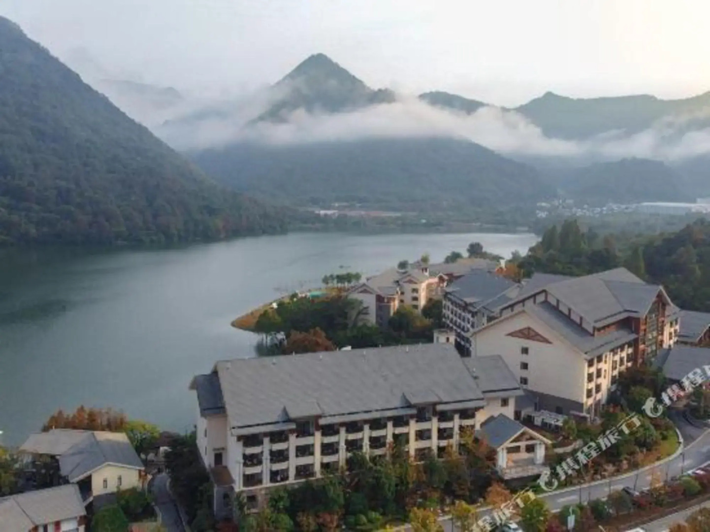 Sunshine Resort Hotel Huangshan Arcadia