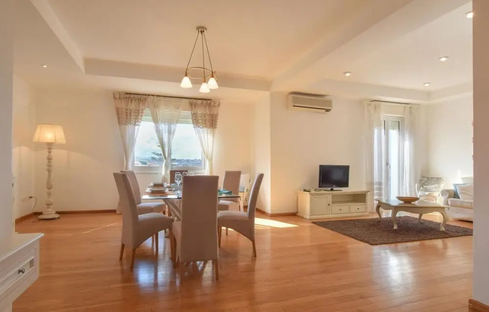 Stunning Apartment in Acquedolci With 3 Bedrooms and Wifi