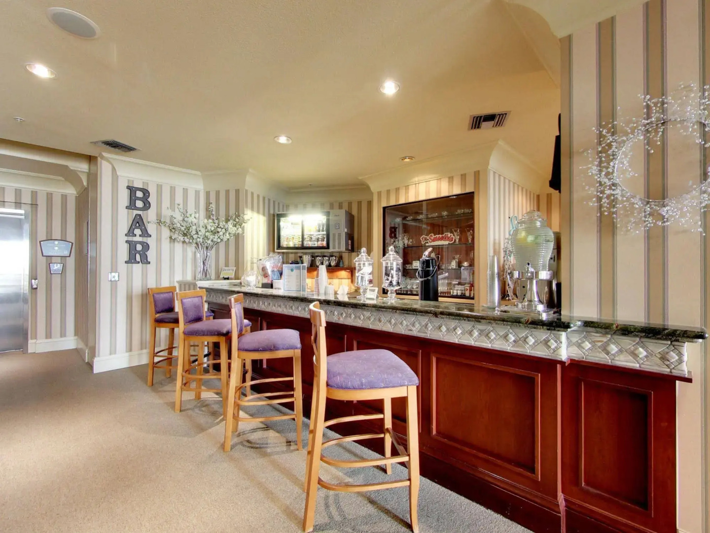 Emerald Grande Condominiums at HarborWalk Village