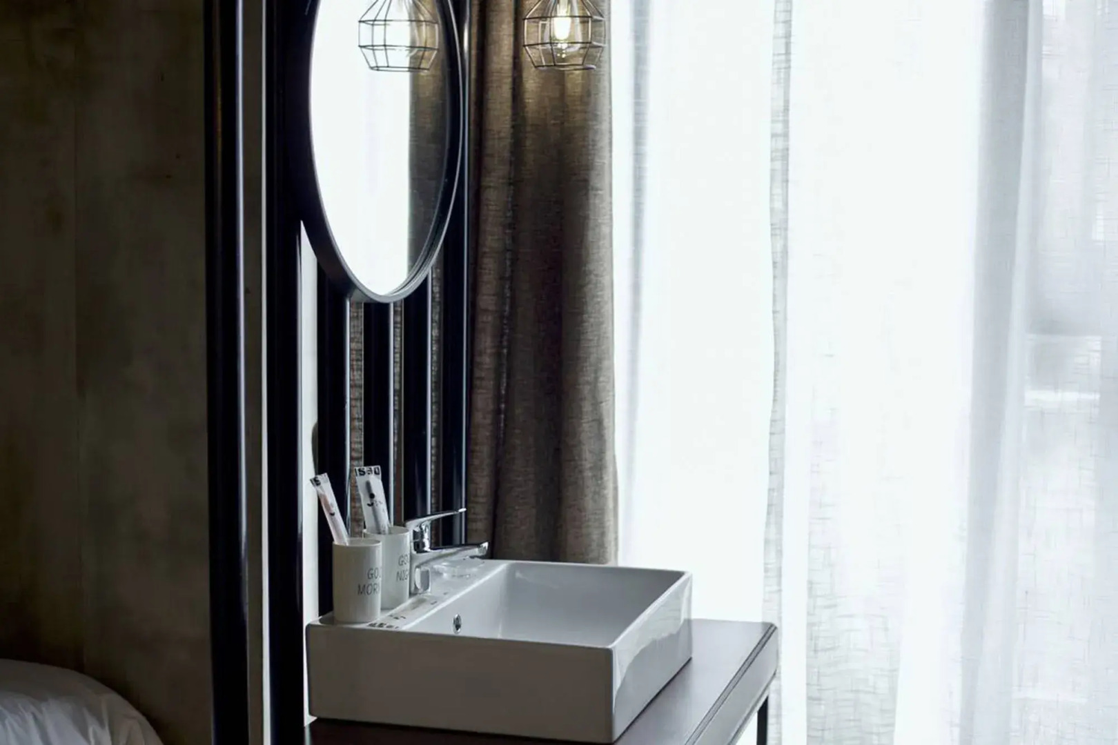 Zero Five One Seven Inn