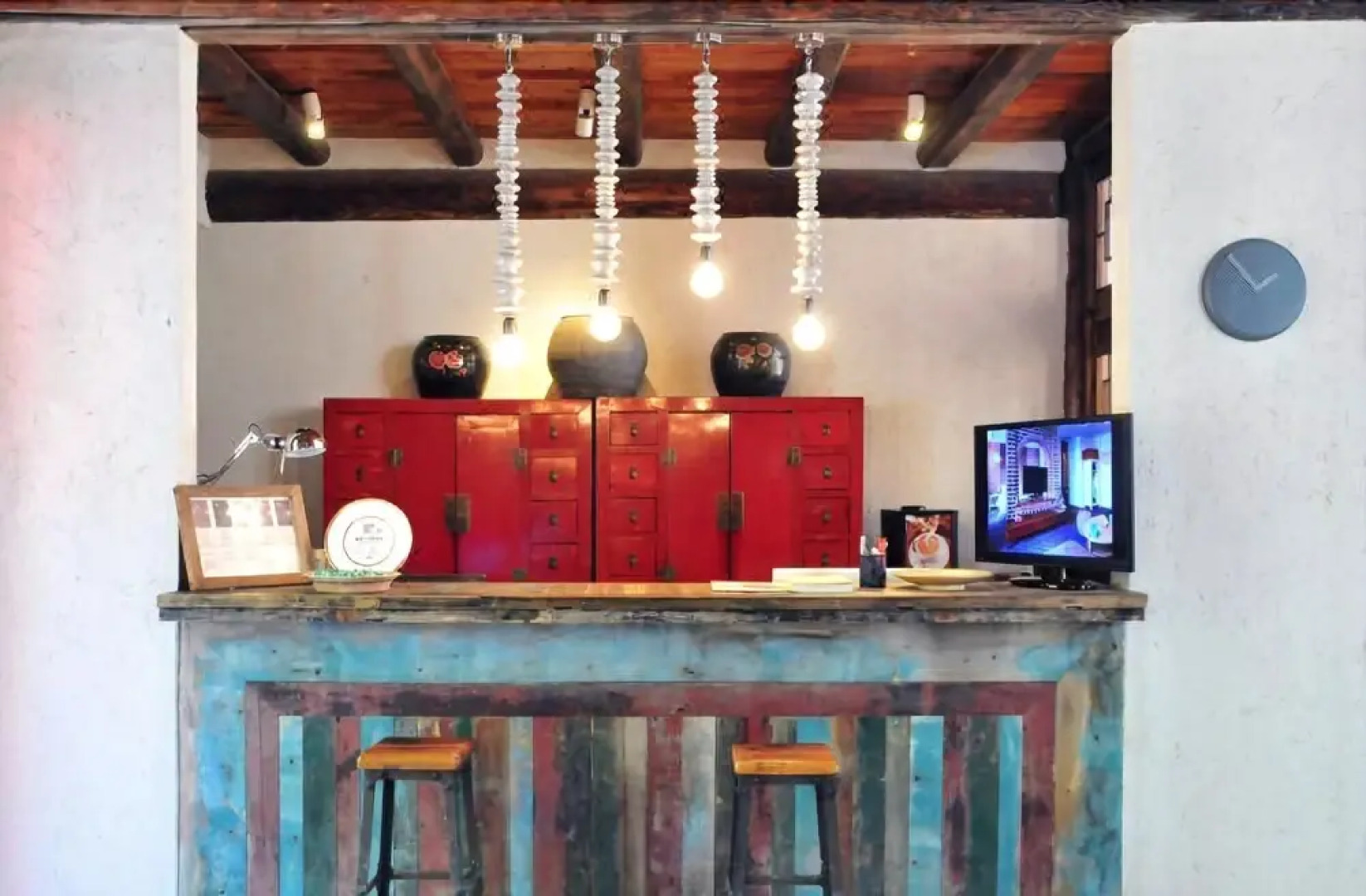 Zuoyouke Theme Hotel